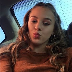 Meet your Posher, Sam